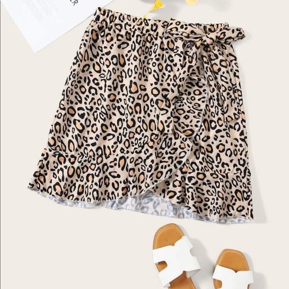 Shein Leopard Print Side Tie Mini Skirt L